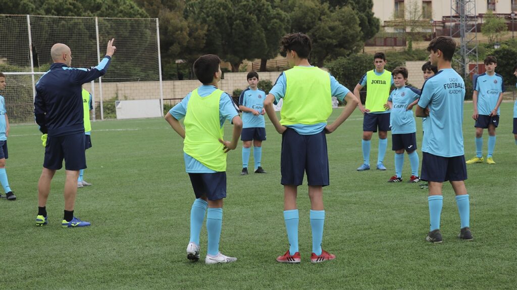 国际足球学校为什么要选择Casvi？